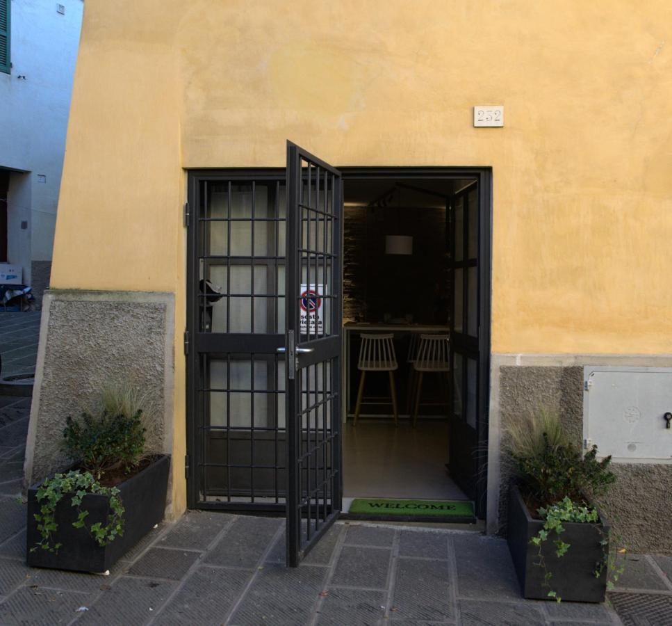Appartamento Loft Garibaldi, Garage Privato! Perugia Esterno foto
